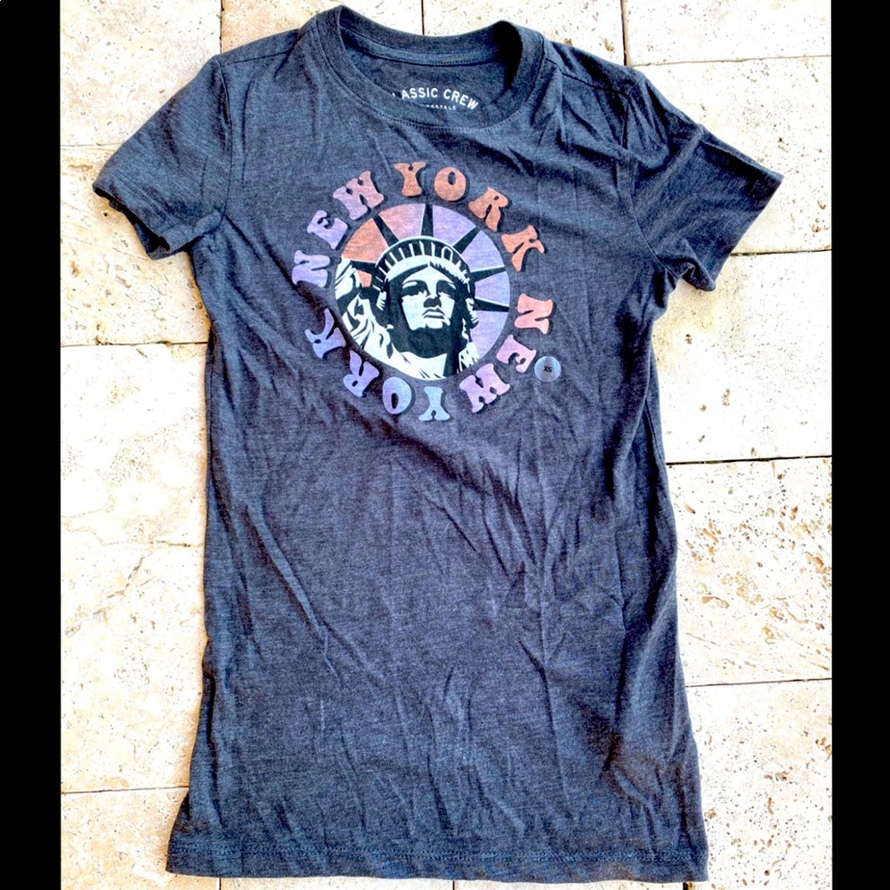Classic Crew Aeropostale New York Girl Shirt!